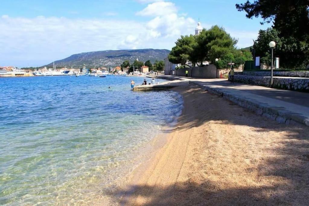 Apartment Sara - Cres Dış mekan fotoğraf