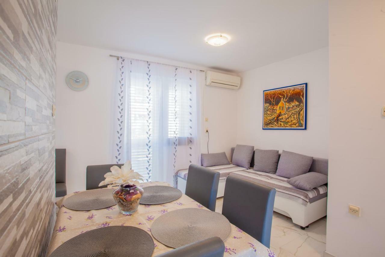 Apartment Sara - Cres Dış mekan fotoğraf